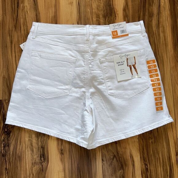NEW Jessica Simpson White Jean Shorts - Picture 7 of 7